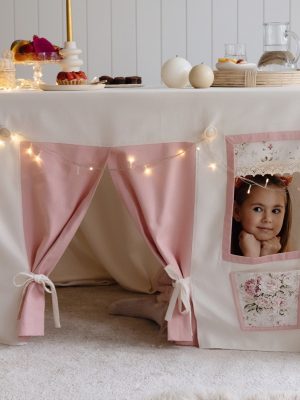 Oyun Evi Masa Örtüsü – Floral Cottage 2